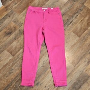 👖Judy Blue Vibrant Pink Ankle Jeans